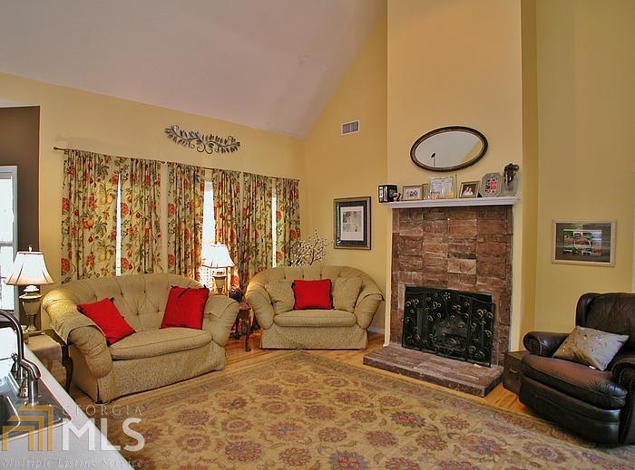 47 Gober Dr