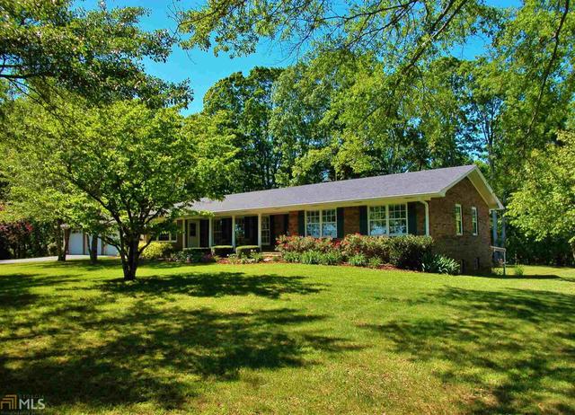 290 Beechwood Dr
