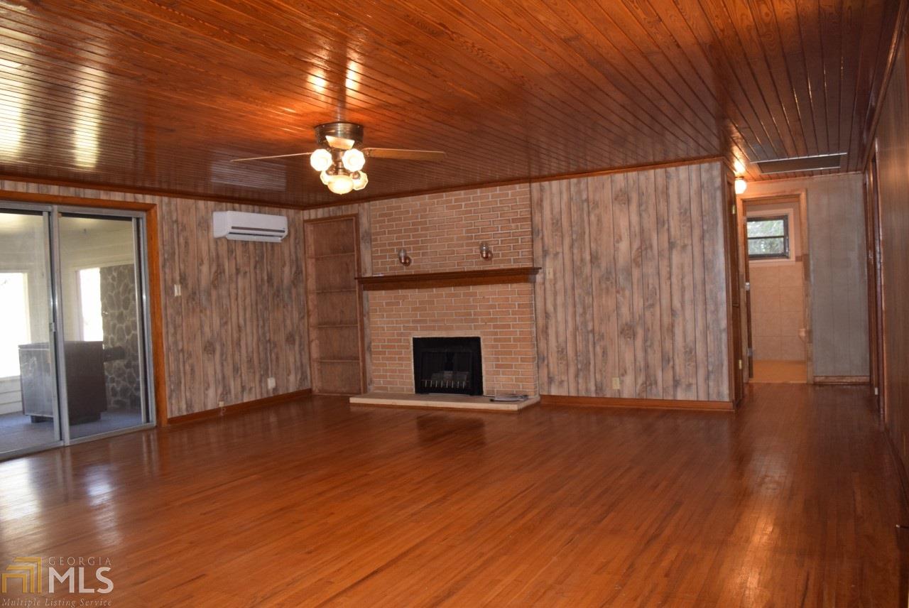 1605 Fox Bridge Rd