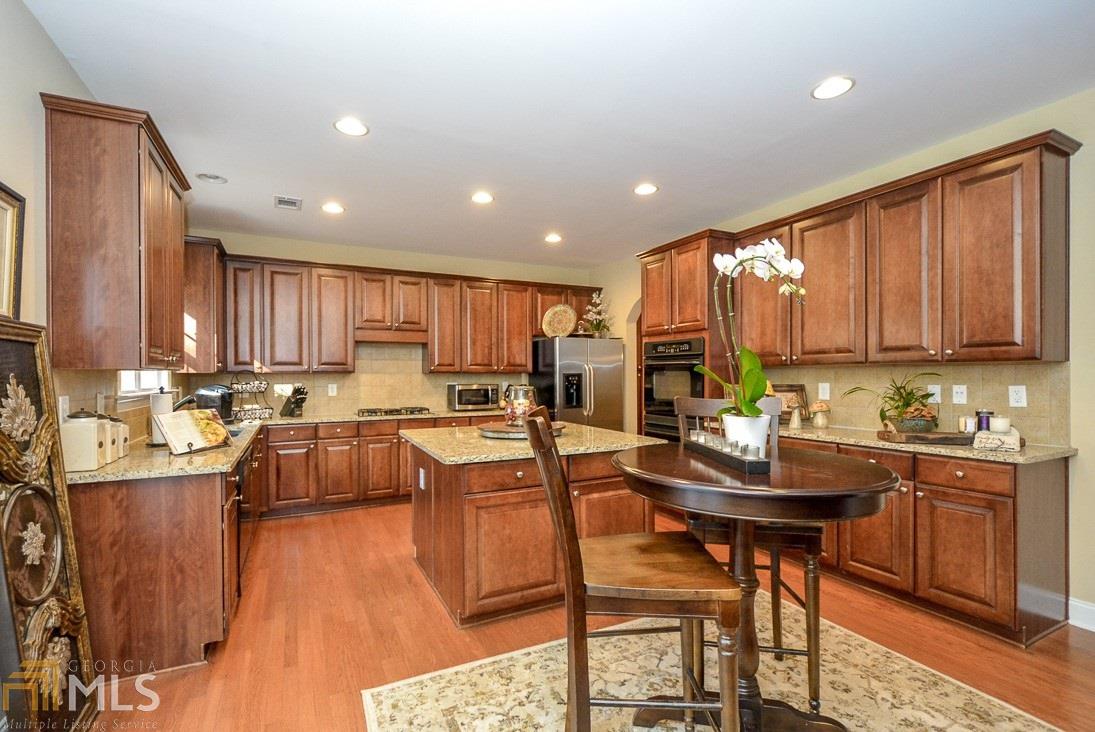 7802 Brass Lantern Dr