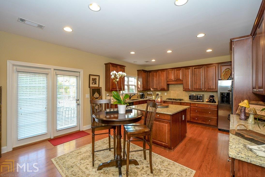 7802 Brass Lantern Dr