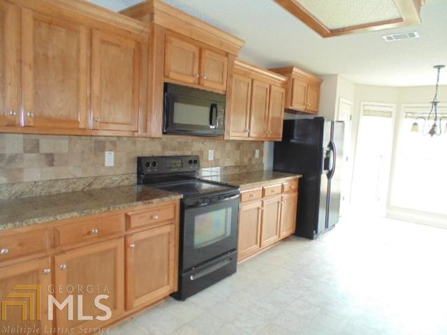 1750 Tugalo Dr