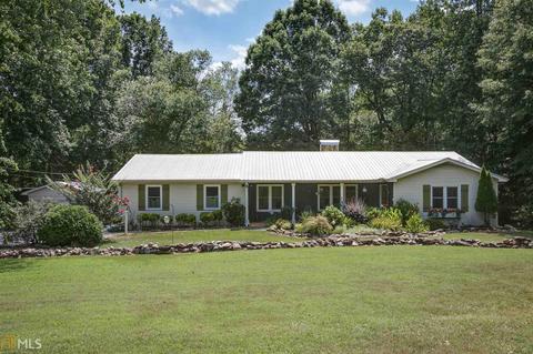 160 St Paul Dr