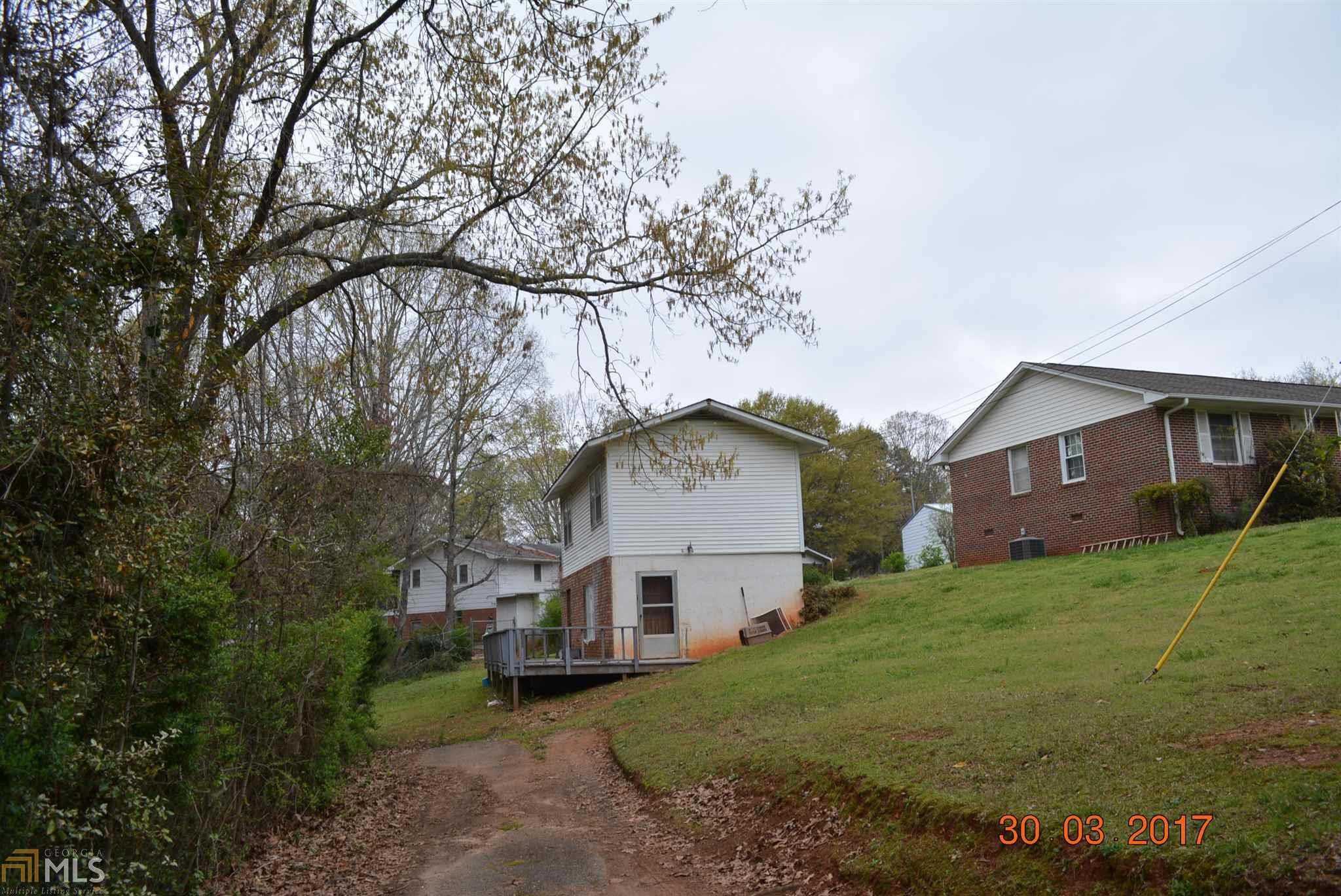 730 Fairview Ave