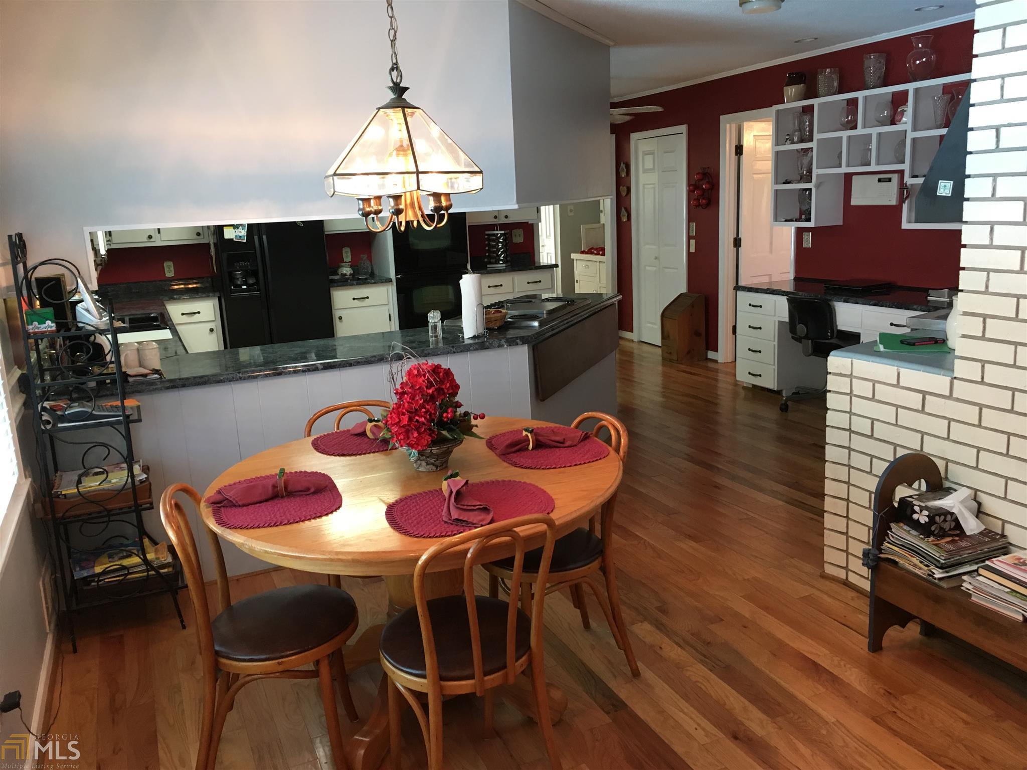 11 Bramblewood Dr