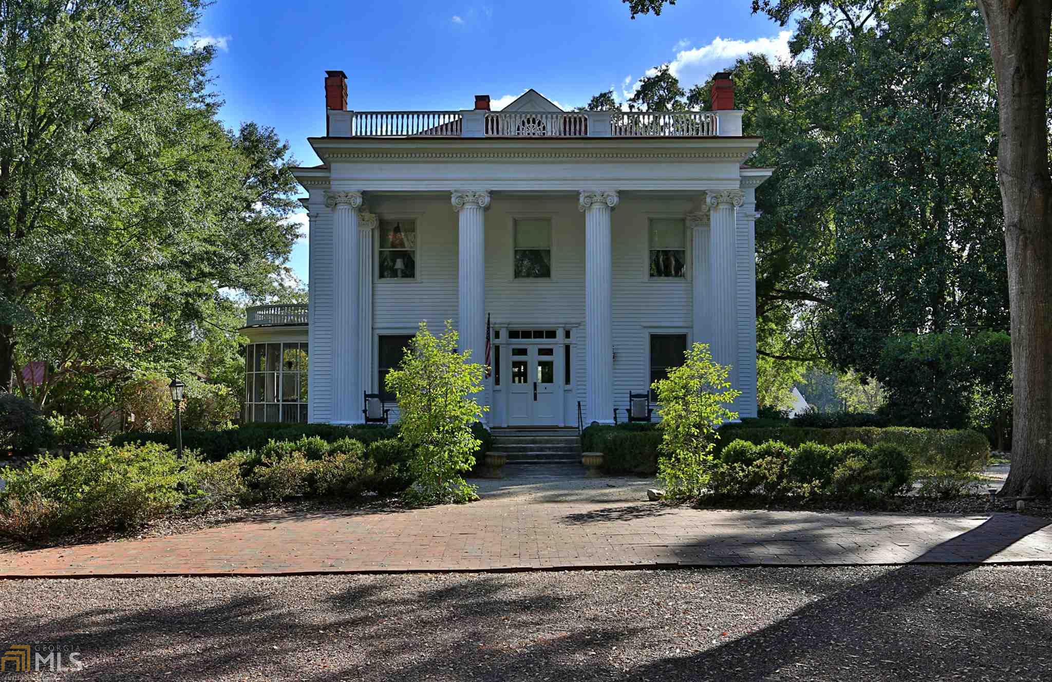 766 East Ave