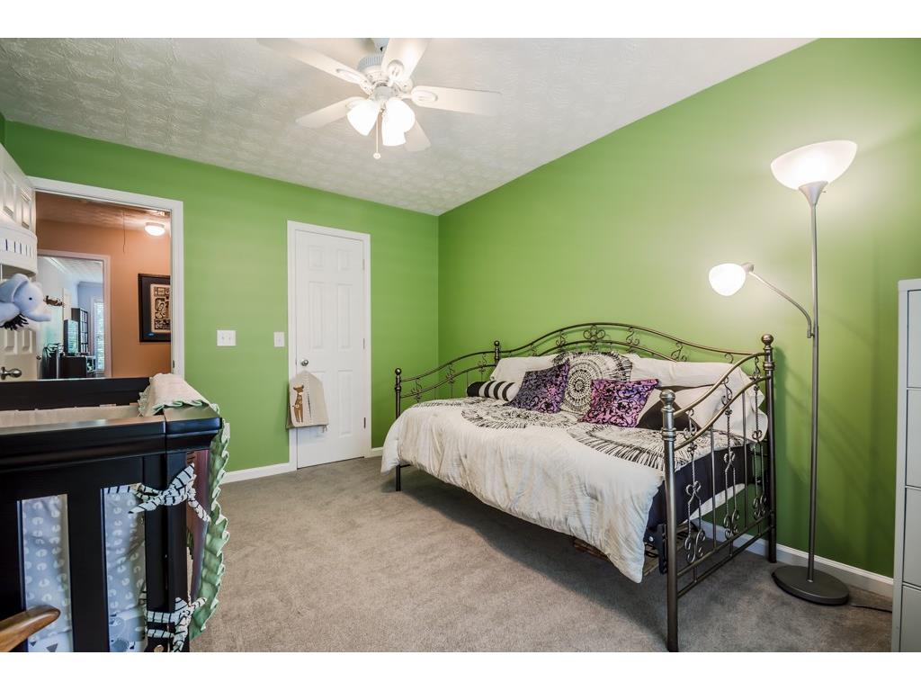 640 Oakland Rdg