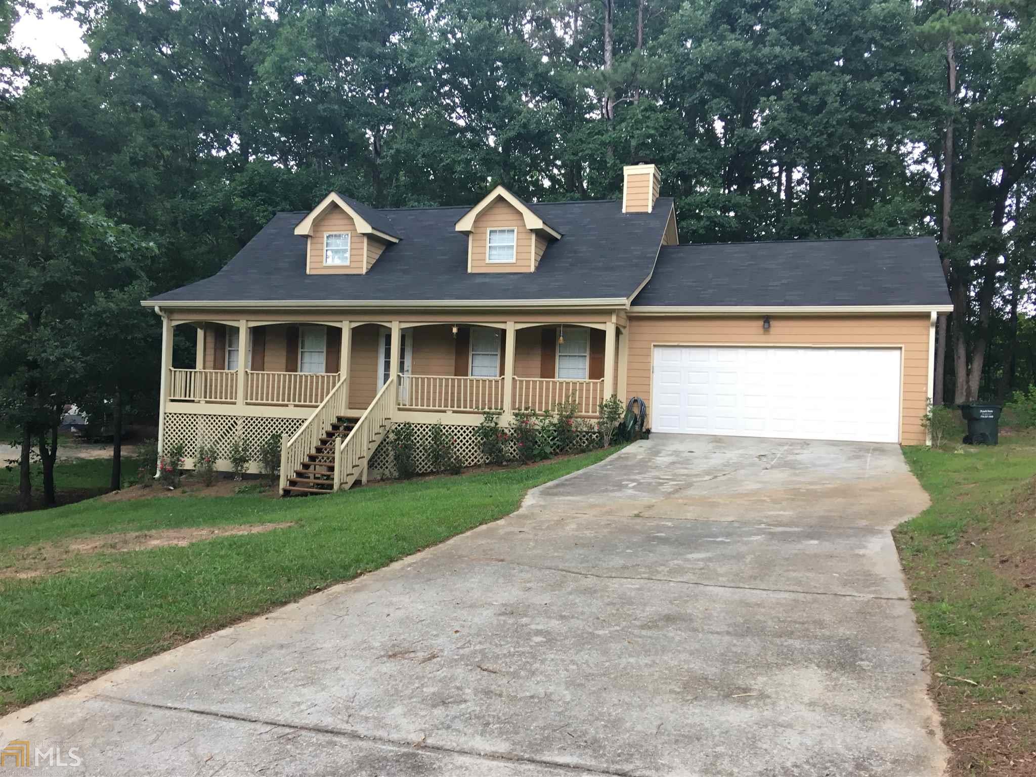1105 Poplar Ln