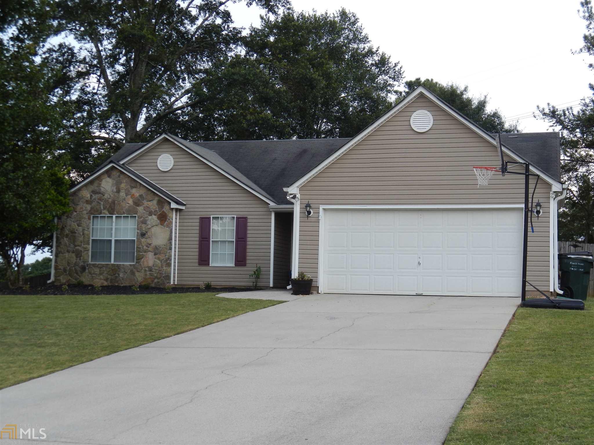 1105 Poplar Ln