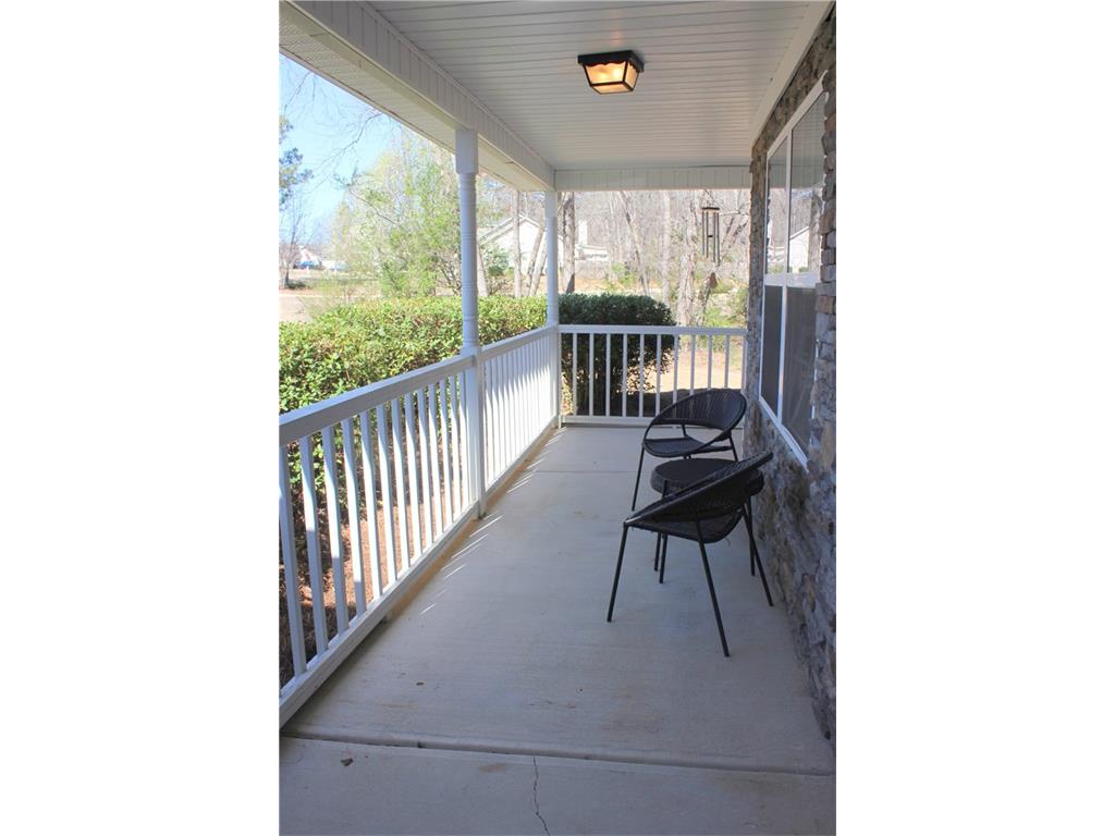 1616 Spring Hill Ct
