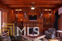 2628 Lake Crest Dr