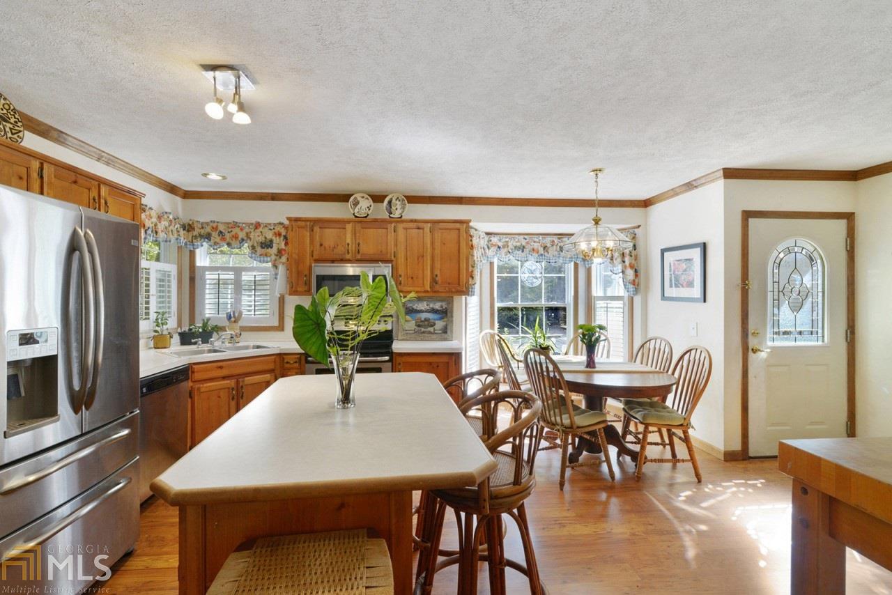 1190 Stoneridge Cir