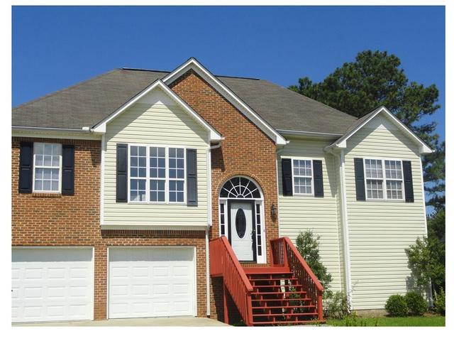 104 Summerfield Dr NE