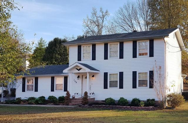 129 Woodie Dr