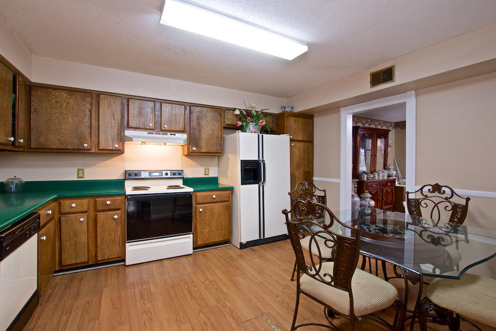 129 Woodie Dr