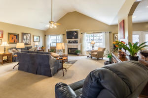 218 Blue Heron Dr
