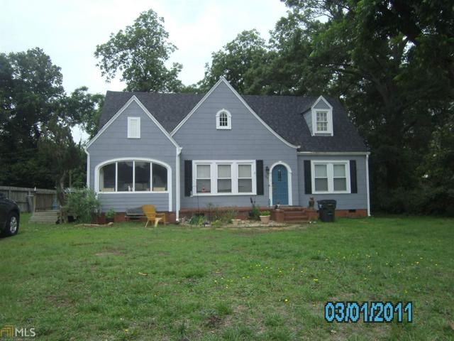 317 W Lee