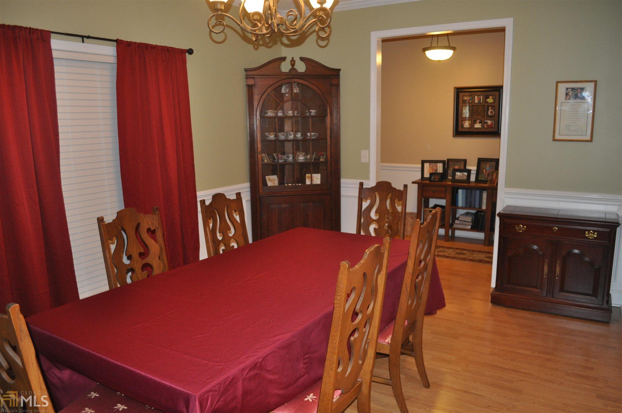 202 Downing Cir