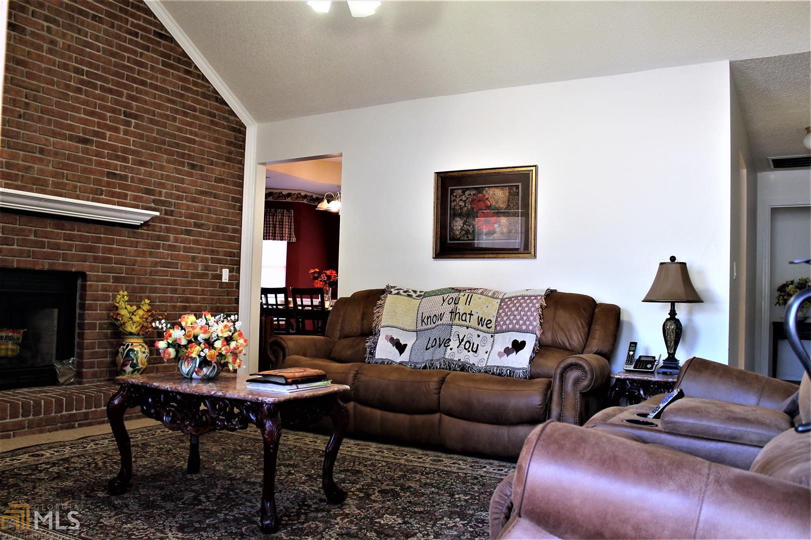 113 Loxley Dr