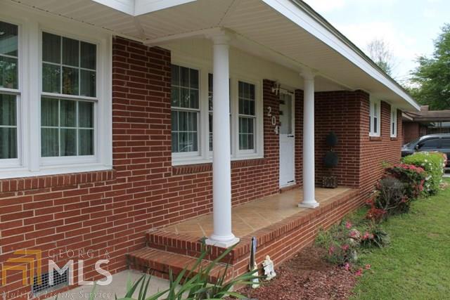 219 Scarborough Rd