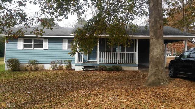 1878 Crestview Dr