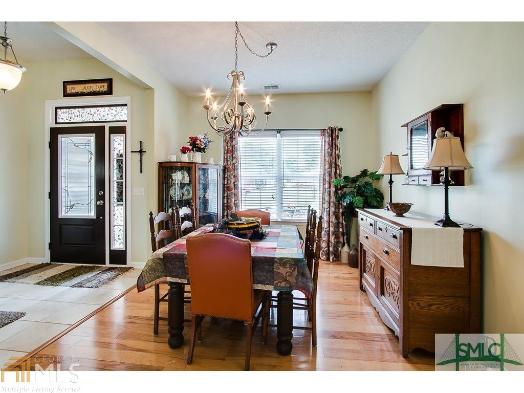 528 Amsonia
