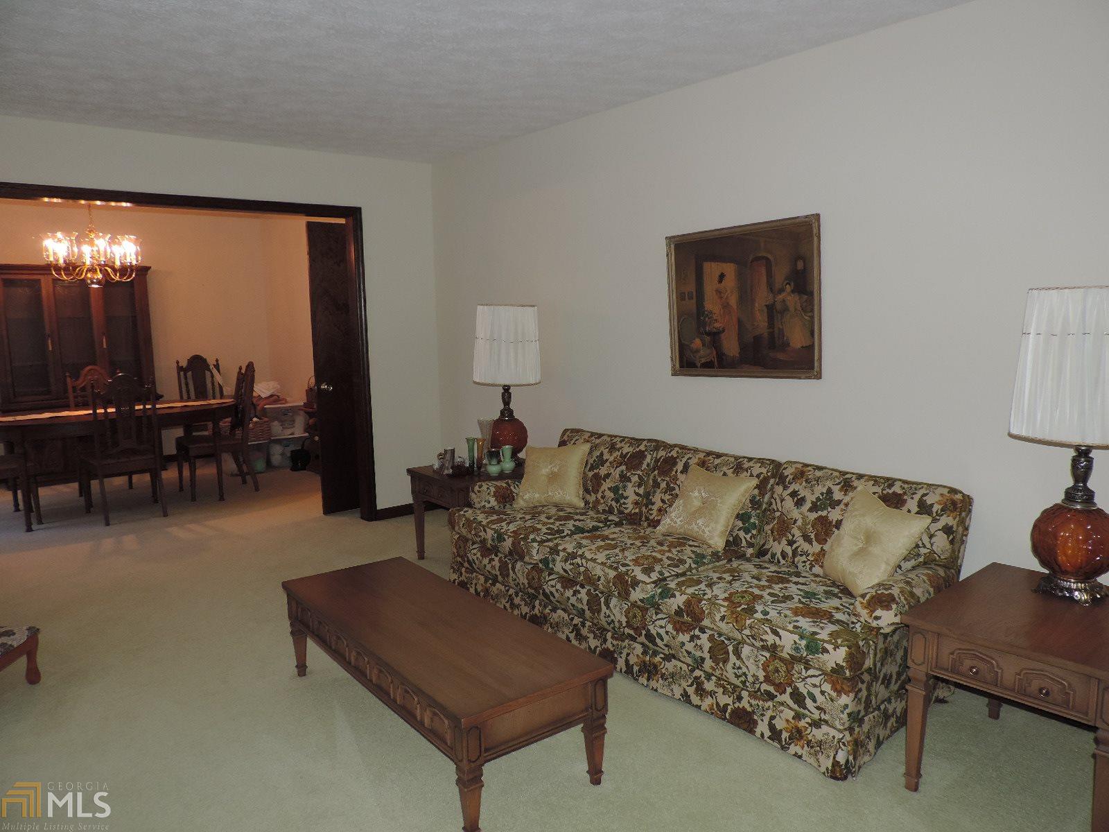 1704 Ebenezer