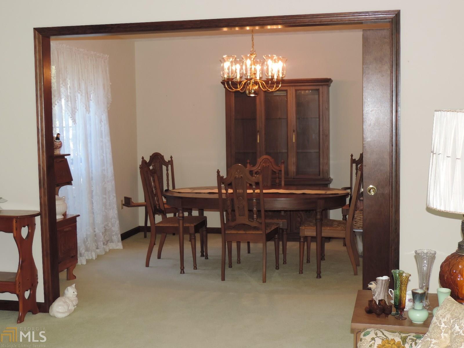 1704 Ebenezer