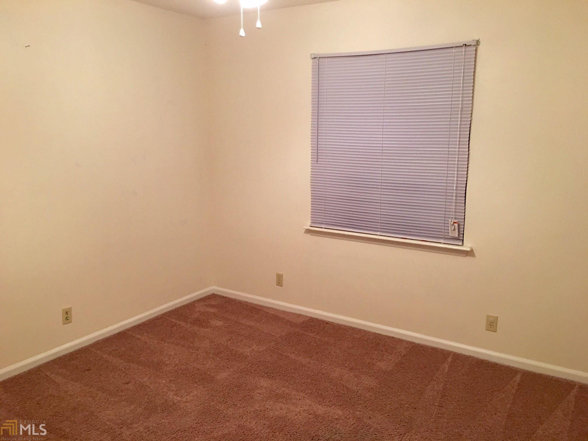 147 N Greenacres Cir