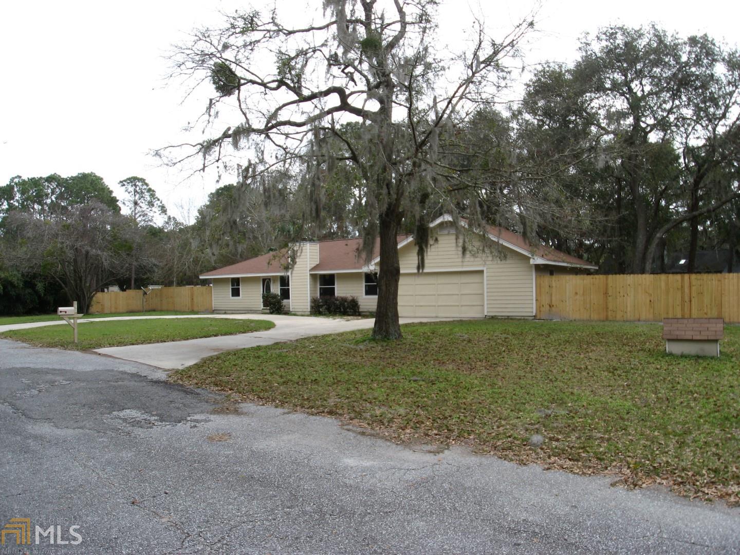 221 Brooklet Cir