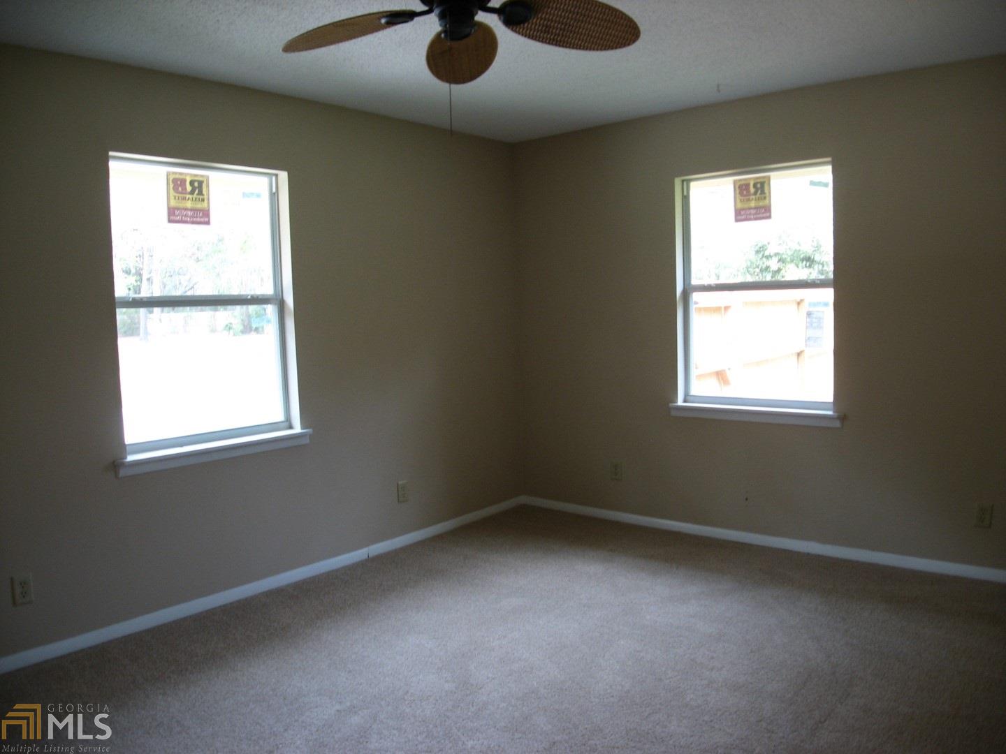 221 Brooklet Cir