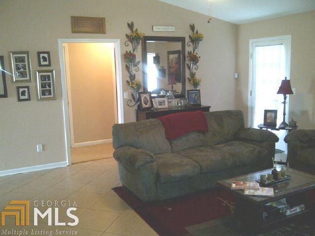508 Hunt Club Rd