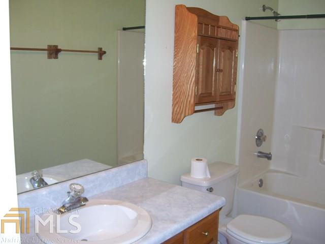 121 Miller Ct