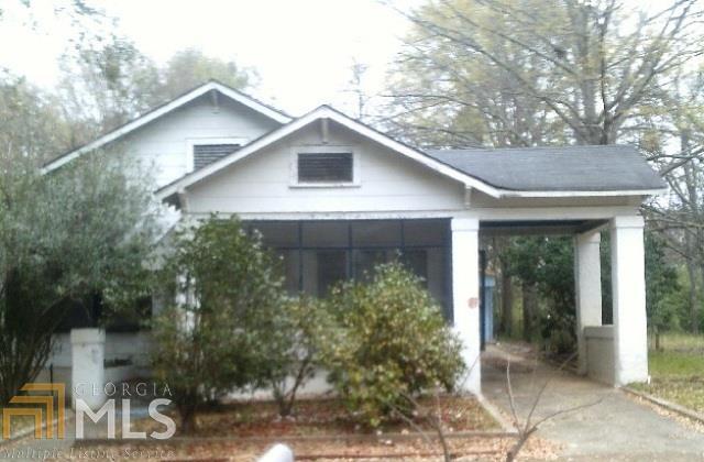 608 Canoe Ct