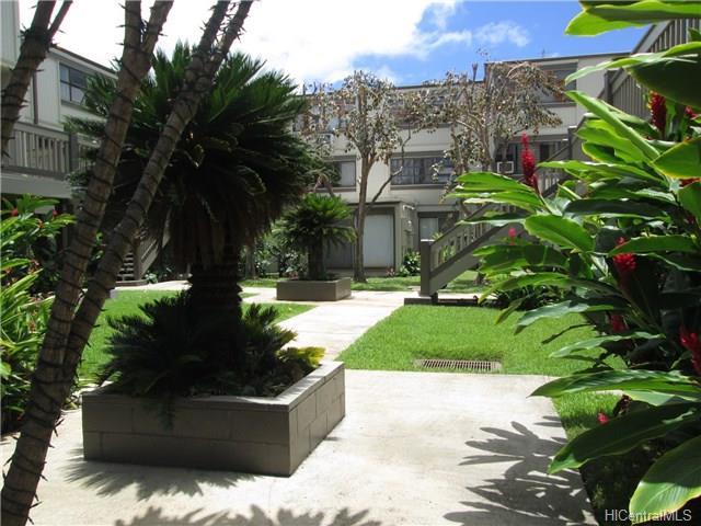 98-347 Ponokiwila St