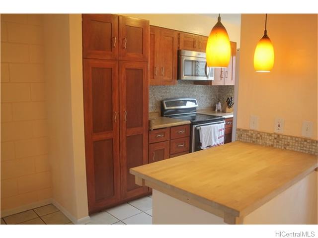 For Sale: 91-613 Kilaha St #APT 71 Ewa Beach, HI 96706
