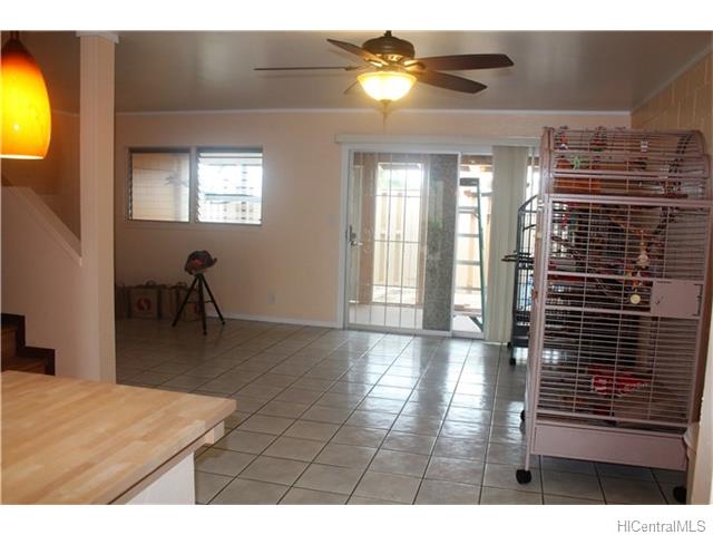 For Sale: 91-613 Kilaha St #APT 71 Ewa Beach, HI 96706