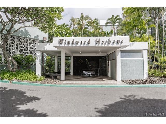 624 Pauku St
