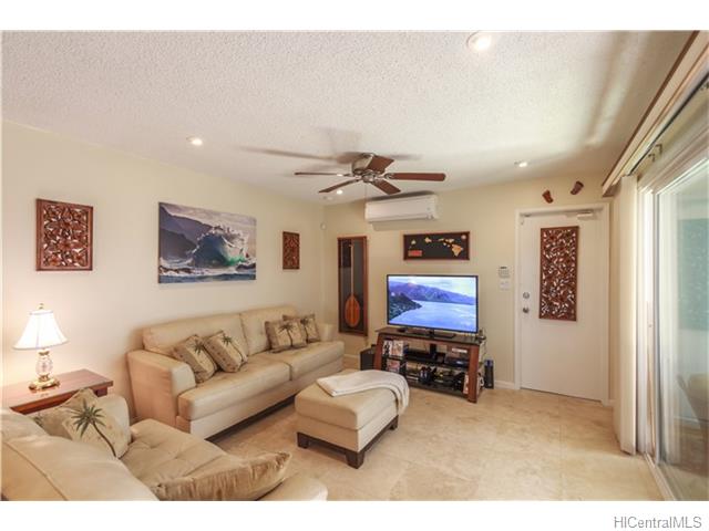 For Sale: 535 Keolu Dr #APT D Kailua, HI 96734
