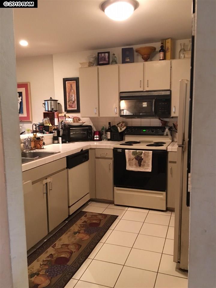 150 Puukolii Rd #30