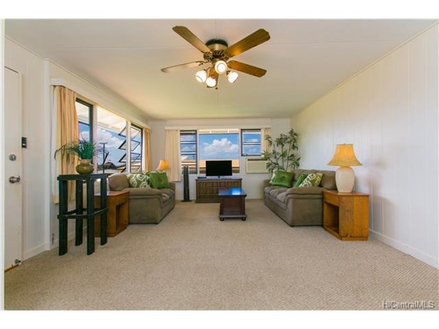 1320 Hoohulu St
