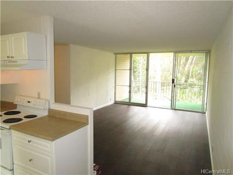 95-269 Waikalani Dr #C304