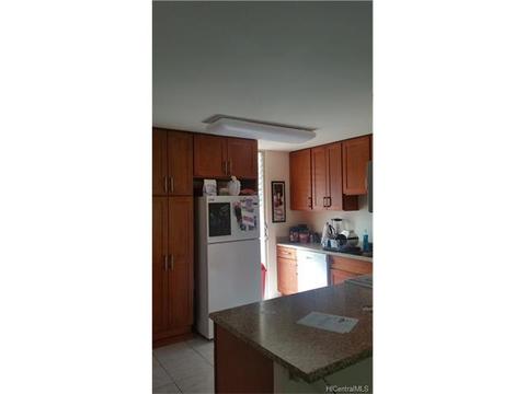 95-269 Waikalani Dr #C304
