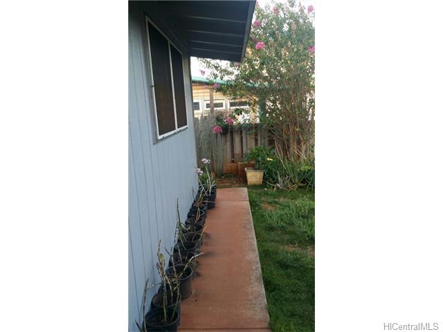 For Sale: 94-728 Loaa St Waipahu, HI 96797