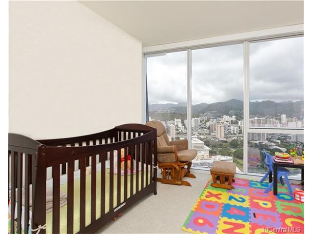 888 Kapiolani Blvd #4311