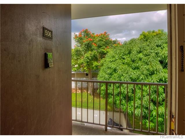 For Sale: 1401 Lusitana St #506 Honolulu, HI 96813