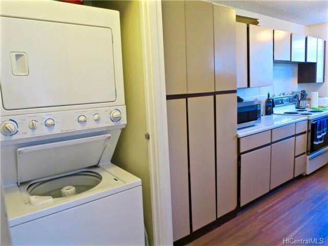 For Sale: 1401 Lusitana St #506 Honolulu, HI 96813