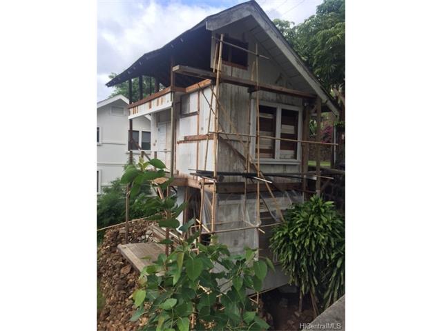 1638 Kamamalu Ave