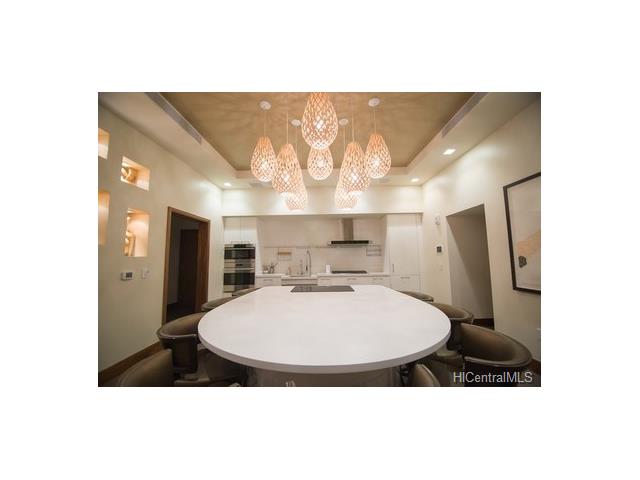 1555 Kapiolani Blvd #1406
