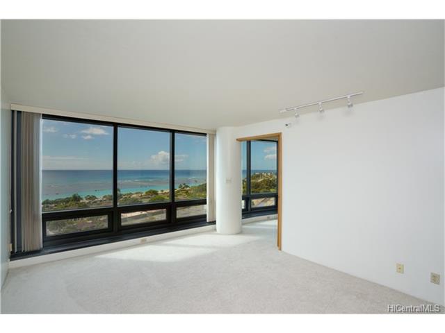 1330 Ala Moana Blvd #1403
